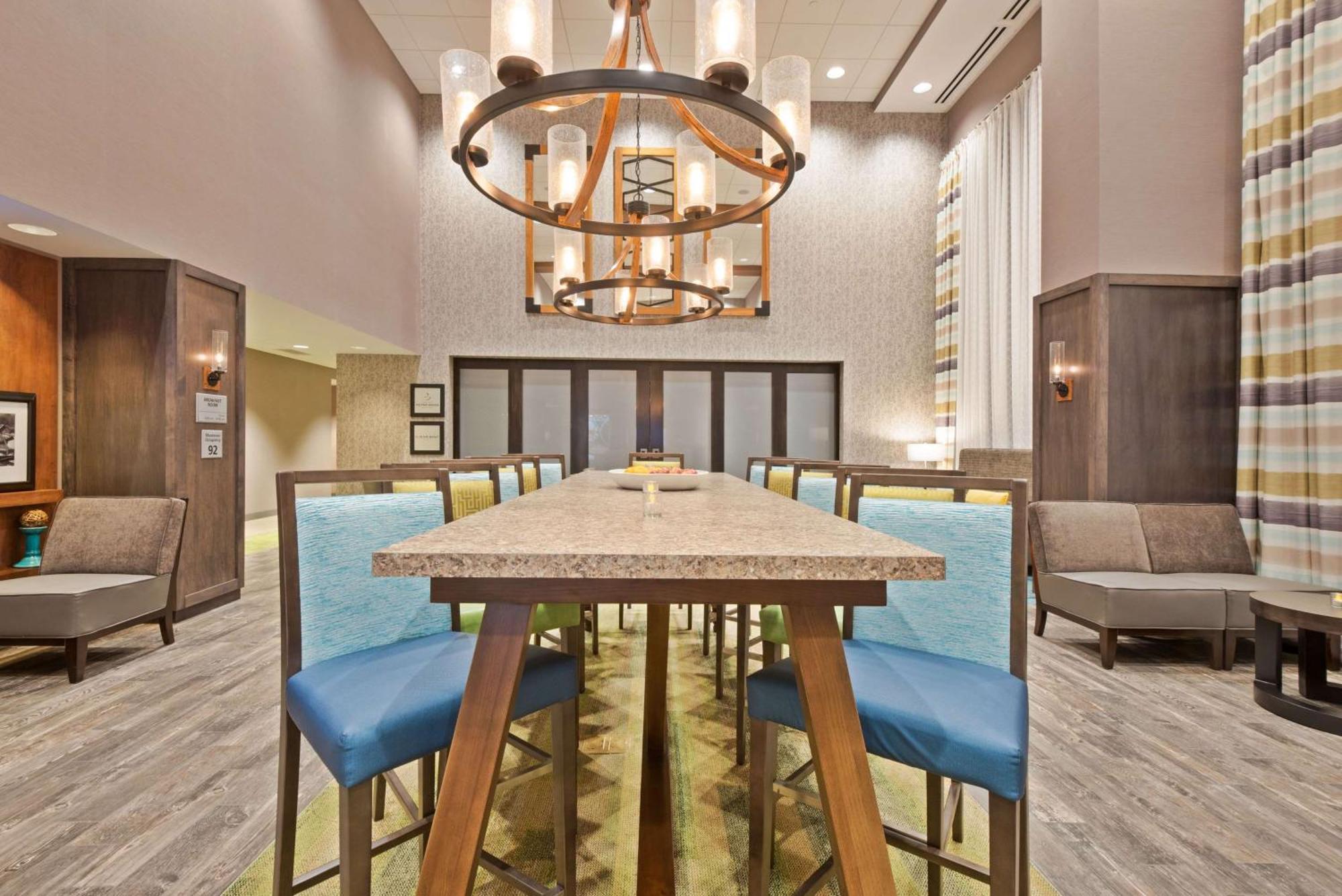 Hotel Hampton & North Huntingdon-irwin, Pa 3*